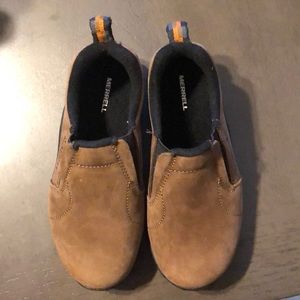 Boy's size 12.5 Merrell Shoes